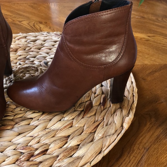 Geox Respira  women ankle boots. - Picture 4 of 6